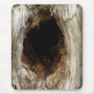 Tapis De Souris Abeilles de miel sauvage dans un arbre creux