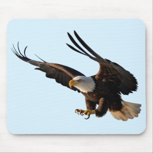 Tapis De Souris Aigle en marche vers le bas