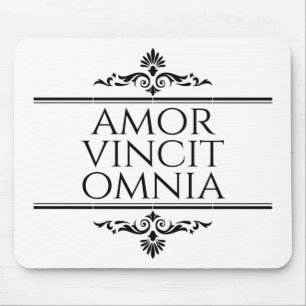 Tapis De Souris Amor Vincit Omnia Love conquiert Toutes Les Phrase
