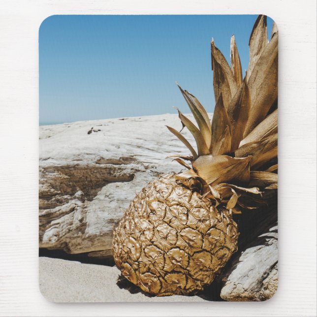 Tapis De Souris Ananas en or sur la plage (Devant)