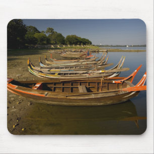 Tapis De Souris Bateaux sur le lac entre Kyauktawgyi Paya et