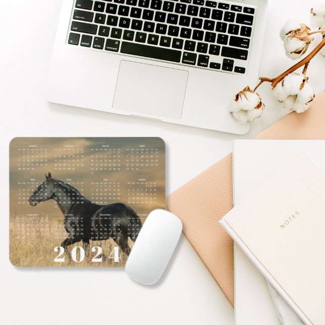 Tapis De Souris Beau Cheval noir au coucher du soleil Calendrier 2 (Créateur téléchargé)