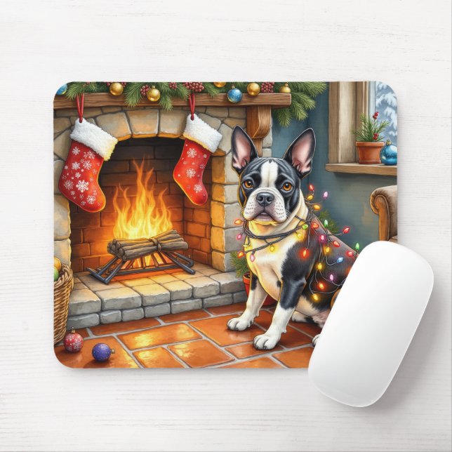 Tapis De Souris Boston Terrier Fireplace with Christmas Lights (Avec souris)