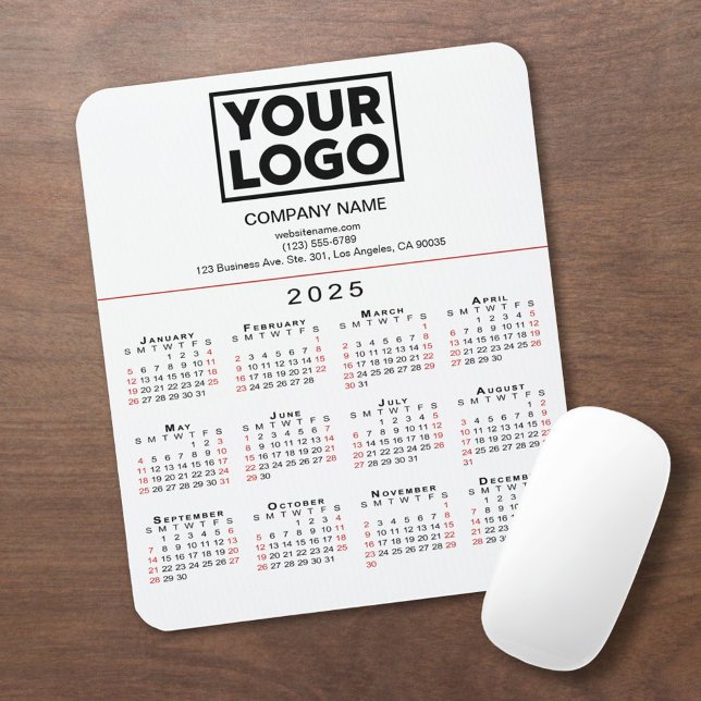 Tapis De Souris Calendrier 2025 - Logo d'entreprise et texte en bl (2025 Calendar Business Logo and Text on White Mouse Pad in situ)