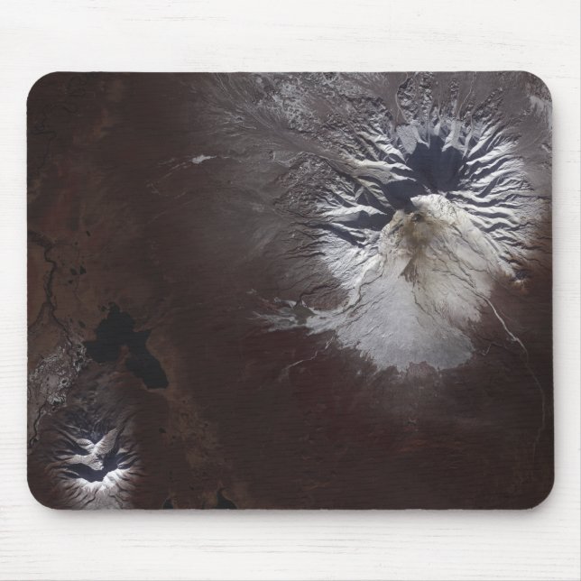 Tapis De Souris Cendres de cendres sur le volcan Shiveluch en Russ (Devant)