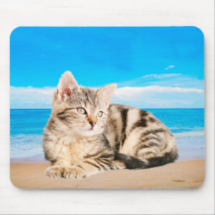 Tapis De Souris Chat assis sur la plage de Tropical Island