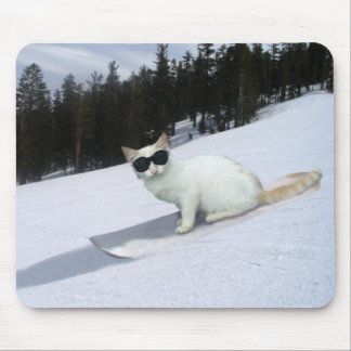 Tapis De Souris Chat d'amusement sur un surf des neiges Mousepad