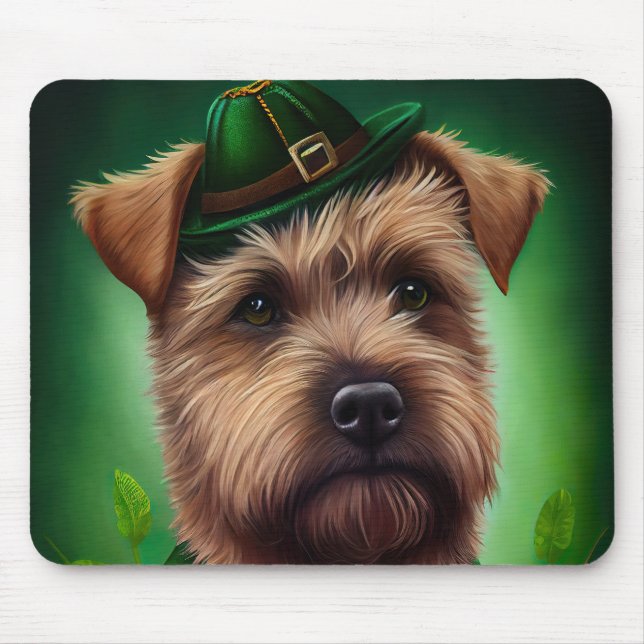 Tapis De Souris Chesapeake Bay Terrier en tenue de jour St. Patric (Devant)