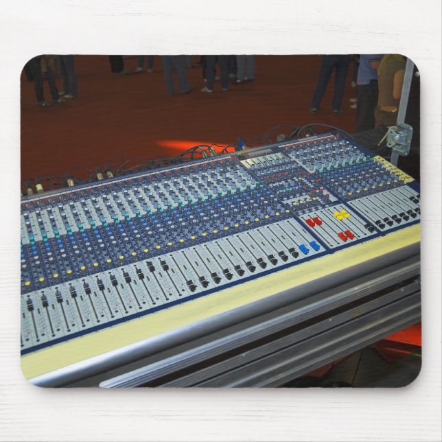 Tapis De Souris console de mélange audio - panneau sain (Devant)