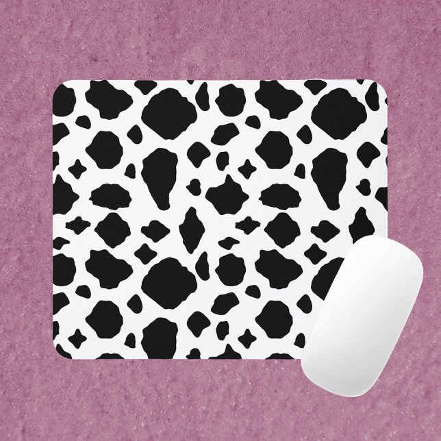 Tapis De Souris Cow Print Black and White (A mouse pad with a black and white cow print pattern.)