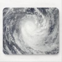 Cyclone René au-dessus de l'océan Pacifique Sud