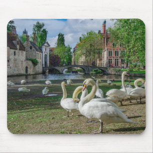 Tapis De Souris Cygnes blancs dans le centre de Bruges