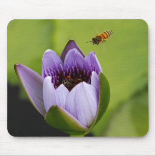 Tapis de souris d'abeille et de fleur