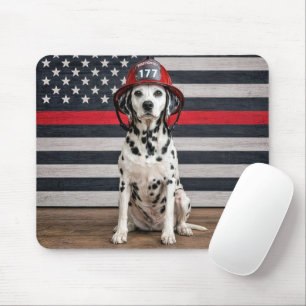 Tapis De Souris Dalmatien portant un casque de pompier