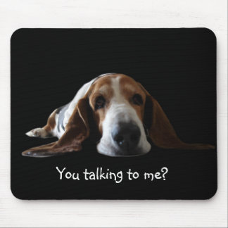 Tapis de souris de basset, vous me parlant ?
