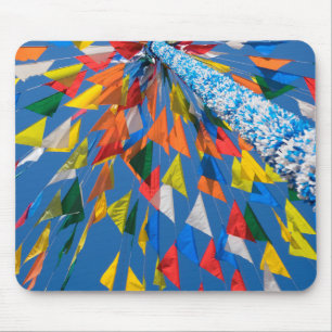 Tapis De Souris Décoration du drapeau triangulaire