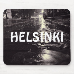 Tapis De Souris Des pluies d'eau coulent dans les rues d'Helsinki