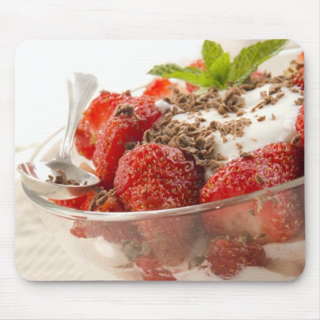 Tapis De Souris Dessert de fraise avec du yaourt frais (Devant)