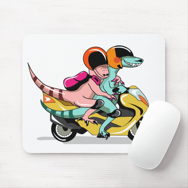 Tapis De Souris Deux Rapporteurs De Dessins De Cartoon Montent Sur (Avec souris)