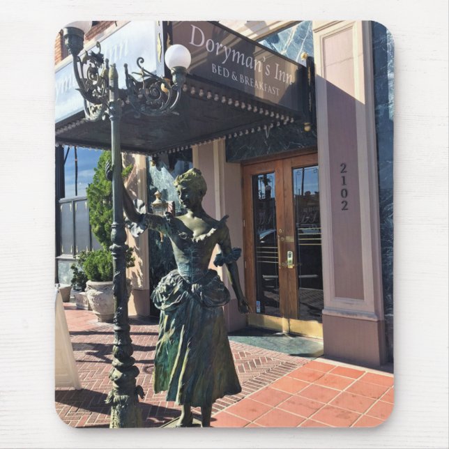 Tapis De Souris Doryman's Inn, Newport Beach, Californie (Devant)