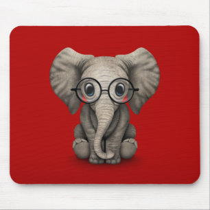 Tapis De Souris Éléphant mignon de bébé avec des verres de lecture