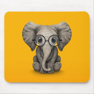 Tapis De Souris Éléphant mignon de bébé avec le jaune en verre de