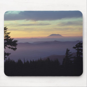 Tapis De Souris États-Unis, Washington. Mont St. Helens vu à trave