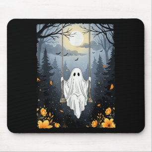 Tapis De Souris Fantôme vintage Se Balançant Dans La Nuit Forestiè