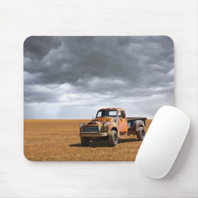 Tapis De Souris Fermes | Vieux camion en campagne (Avec souris)