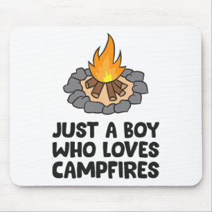 Tapis De Souris Feu de camp de camping Juste un garçon qui aime le