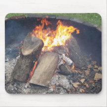 Feu de campagne Mousepad