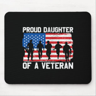 Tapis De Souris Fille de vétéran de la fête du souvenir patriotiqu