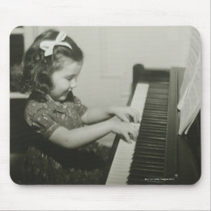 Tapis De Souris Fille jouant le piano