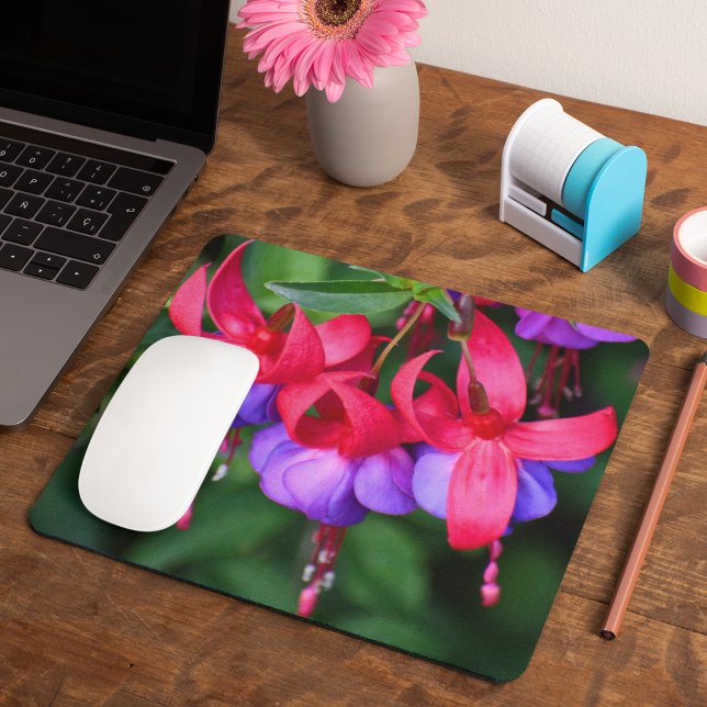 Tapis De Souris Fuchsia violette avec sépales roses Floral (In Situ)