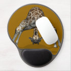 Une girafe pleine de souplesse