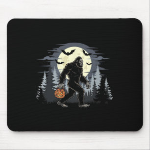 Tapis De Souris Halloween Sasquatch Bigfoot Dans La Forêt Jack-o-l