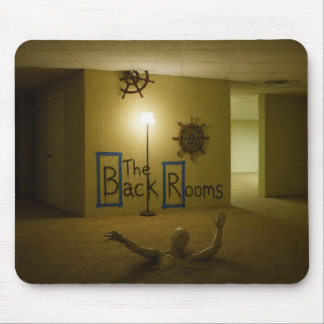 Tapis de souris inquiétant BackRooms