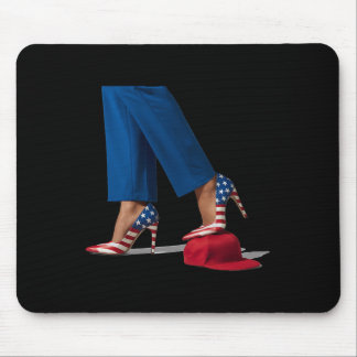 Tapis De Souris Kamala Harris Avec De Hauts Talons Sur Le Casquett