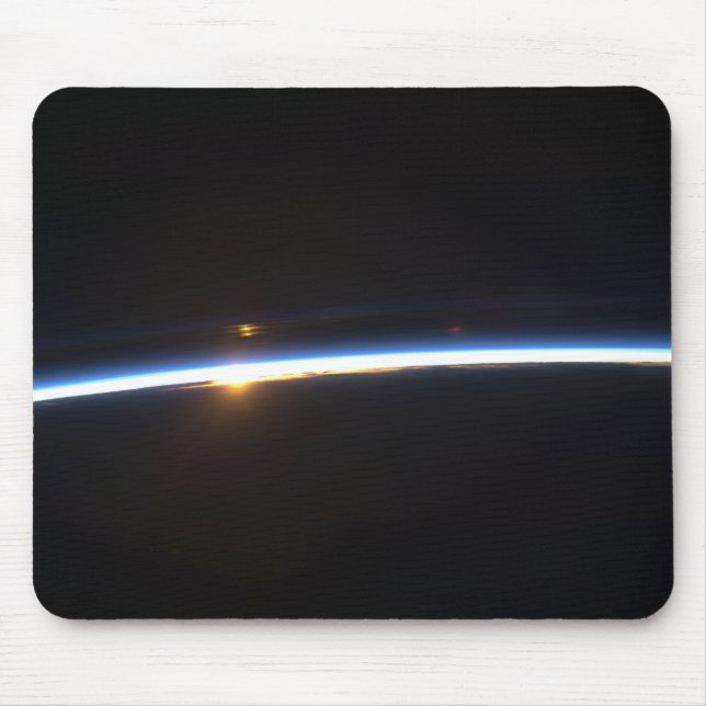Tapis De Souris La fine ligne de l'atmosphère terrestre (Devant)