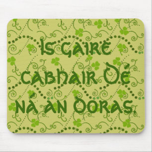 Tapis De Souris L'aide de Dieu est plus proche que la porte