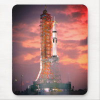 Lancement de la fusée Apollo Saturn 1B