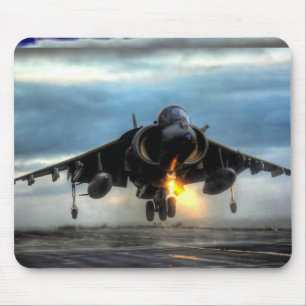 Tapis De Souris Le harrier sautent le jet