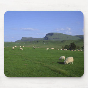 Tapis De Souris Les montagnes de Quiraing, île de Skye, Highlands,