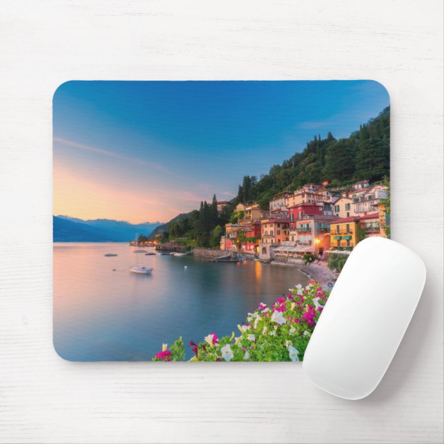Tapis De Souris Littoral | Varenna, Lombardie, Italie (Avec souris)