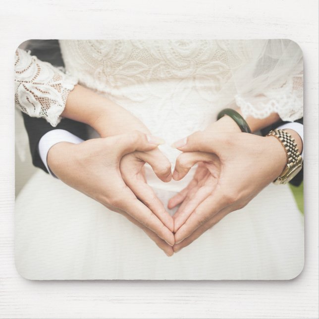 Tapis De Souris Mains de retenue de mariée et de chambre (Devant)