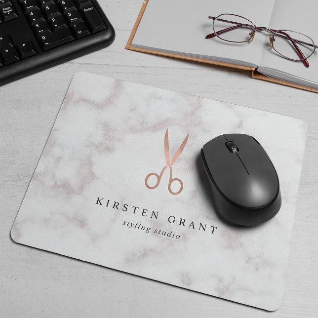 Tapis De Souris Marbre et Rose Ciseaux d'or Coiffeur Salon Logo (Créateur téléchargé)