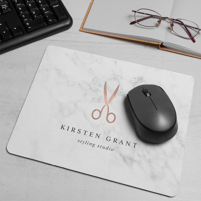 Tapis De Souris Marbre et Rose Ciseaux d'or Coiffeur Salon Logo (Créateur téléchargé)