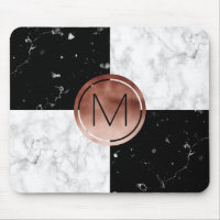 Marbre rose de blanc de noir d'or de monogramme