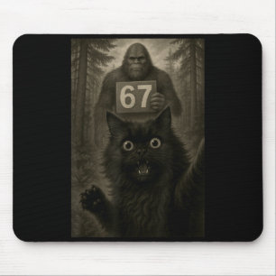 Tapis De Souris Mème de selfie de chat 67 Six Sept Drôle Bigfoot