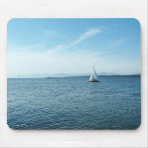 Tapis De Souris mer et voilier sous ciel bleu
